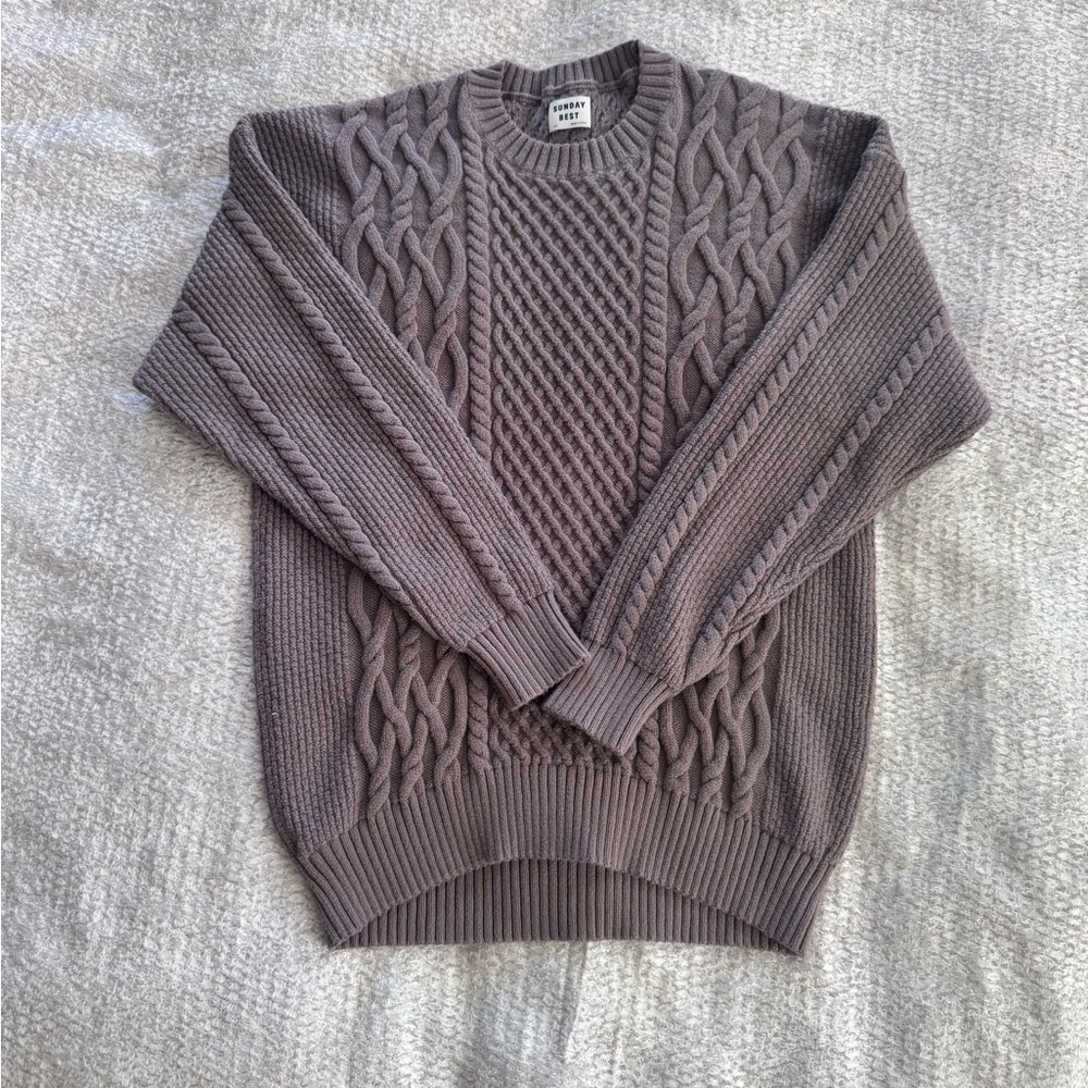 👍🏻💥💥SALE!!💥💥 Aritzia Sunday Best Cozy Brown Cable Knit Sweater